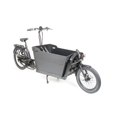 Elektrische bakfiets Qivelo Ananda Twowheel in mat zwart met twee wielen en ruime bak