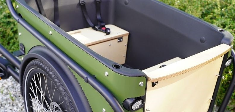 Elektrische bakfiets 3 wielen Royal 3W Premium Plus met ruime kunststof bak