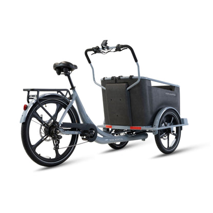 Elektrische bakfiets driewieler Van Rixtel Family met ruime gezinsbak en veiligheidsdeurtje