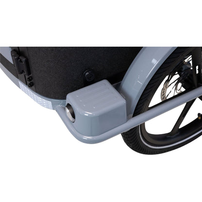 Elektrische bakfiets driewieler Van Rixtel Family met ruime gezinsbak en veiligheidsdeurtje
